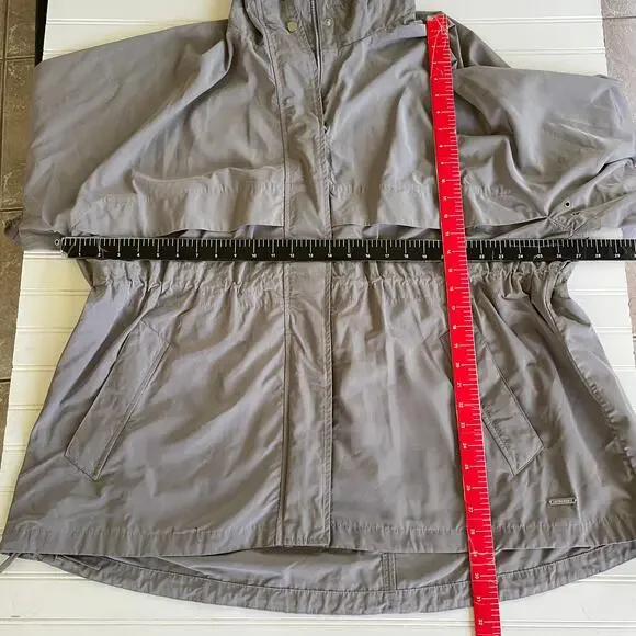 Athleta Khaki Rainfall Swing Zip Up Jacket size L/XL